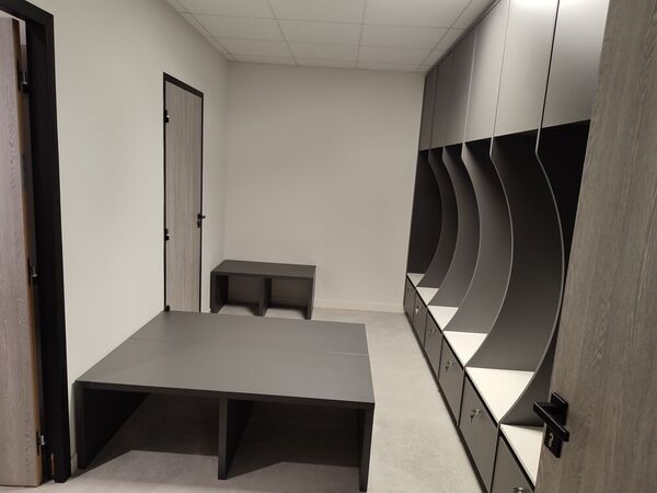 agencement - vestiaire vaison - 84 -  Mobirange CHABONS  (12)